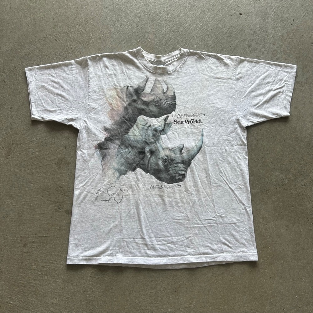 Vintage 90s Rhinoceros Sea World Shirt Size XL Gray Black White Rhino Africa‎